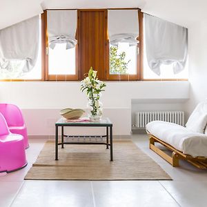 Bianco Nuvola Bed and Breakfast Montecchio  Exterior photo