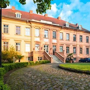 Schlosshotel Rühstädt Garni - Natur&Erholung an der Elbe Exterior photo