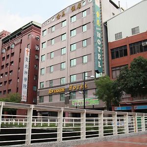 Riverside Hotel Kaohsiung Exterior photo