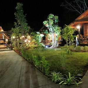 Burilamplai Resort บุรีลำปลาย รีสอร์ท Nakhon Si Thammarat Exterior photo