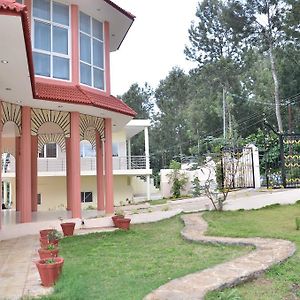 Hotel La Flora Paradise Residencia Yercaud Exterior photo