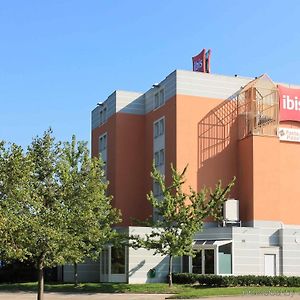 Hotel Ibis Lyon Sud Chasse Sur Rhone Exterior photo