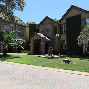 Matumi Golf Lodge Mbombela Exterior photo