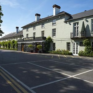 Hotel The Bull Gerrards Cross Exterior photo