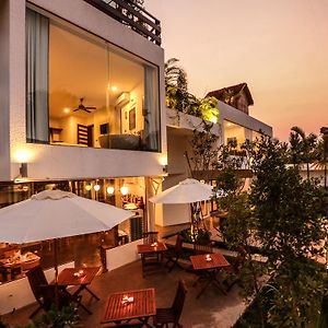 Chez Moi Suite & Spa Ciudad de Siem Riep Exterior photo