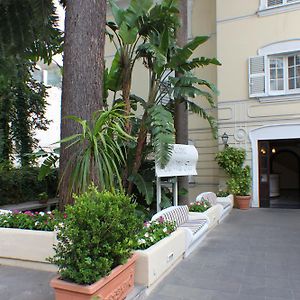 Aparthotel Villa Igea Capri Room photo