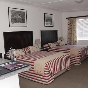 Laings Lodge Laingsburg Room photo