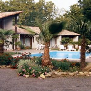 Parc De L'Aiguade Bed and Breakfast Saint-Paul-lès-Dax Exterior photo