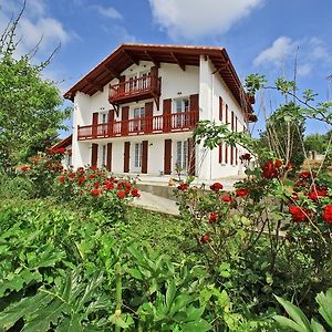 Hotel Agian Itxassou Exterior photo