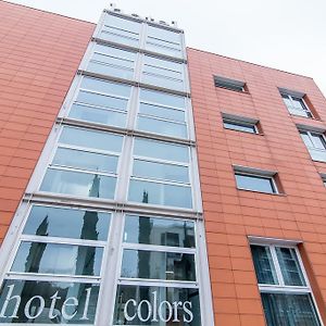 Hotel Colors Barcelona Exterior photo