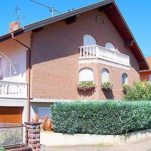 Hotel Gaestehaus Ullmannshof Kirchheim am Neckar Exterior photo