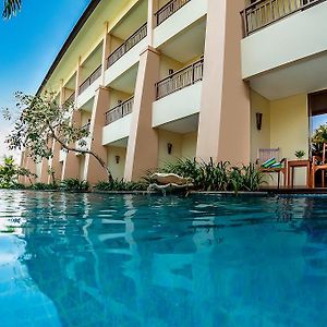 The Natsepa Resort y Centro de Conferencias Ambon Room photo
