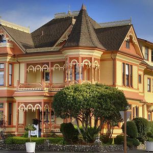 Gingerbread Mansion Bed and Breakfast Ferndale Exterior photo