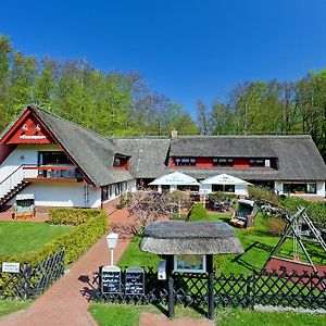 Restaurant & Hotel Baumhaus Hagen Sassnitz Exterior photo