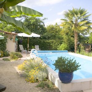 Chambre D'Hotes Oeuil De Bouc Bed and Breakfast Madiran Room photo