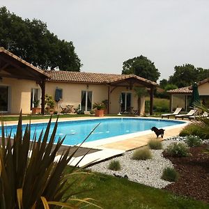 LE CLOS CASTEL -Chambre d'hôtes - Gîte équipé Casteljaloux Exterior photo