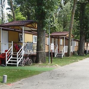 Hotel Camping Fuentes Blancas Burgo Room photo