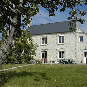 Maryse Et Jean-Pierre Bed and Breakfast Longues-sur-Mer Exterior photo