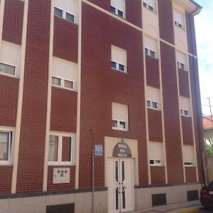 Hotel Hostal San Froilan La Virgen del Camino Exterior photo