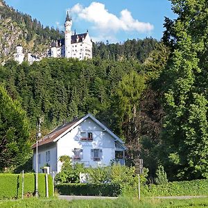 Romantic-Pension Albrecht - Since 1901 Bed and Breakfast Hohenschwangau Exterior photo