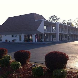 Host Inn Newport News Exterior photo