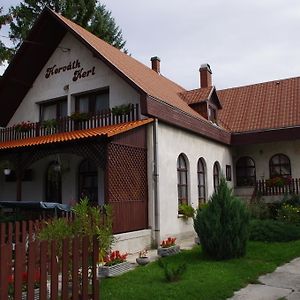 Hotel Horváth Kert Vendégház Zirc Exterior photo