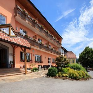 Hotel Ferienzimmer Paunger Miesenbach  Exterior photo