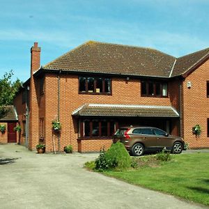 The Farmhouse B&B Goole Exterior photo