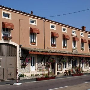 Hotel Le Relais De L'Abbaye Tournus Exterior photo