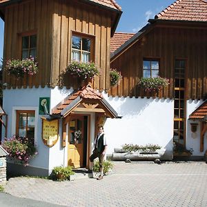 Hotel Gaestehaus Hobelleitner Sankt Blasen Exterior photo