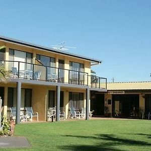 Admirals Lodge Merimbula Exterior photo