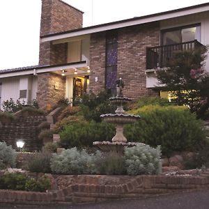 Bathurst Heights Bed & Breakfast Bed and Breakfast Exterior photo