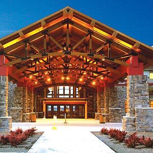 Kewadin St. Ignace Hotel Evergreen Shores Exterior photo