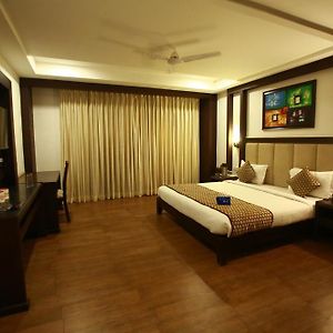 Hotel Oyo Premium Chaupasni First Puliya Jodhpur  Exterior photo