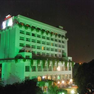 Hotel Kanha Shyam Prayagraj Exterior photo