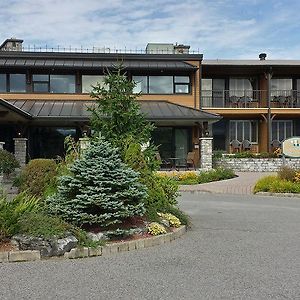 Hotel Le Manoir Du Lac Delage Stoneham Exterior photo