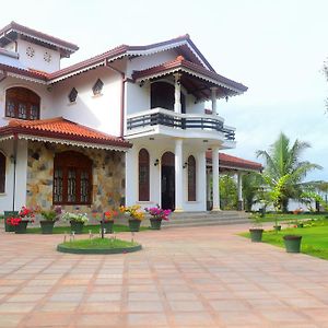 Sri Lagoon Villa Negombo Exterior photo