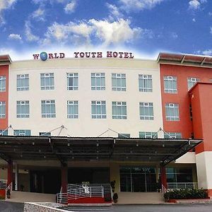 World Youth Hotel Ayer Keroh Exterior photo