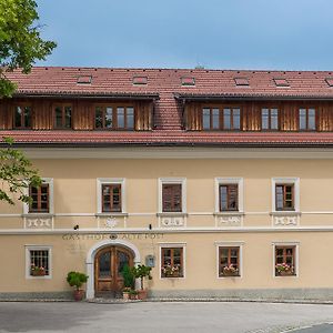 Hotel Alte Post Feistritz an der Gail Exterior photo