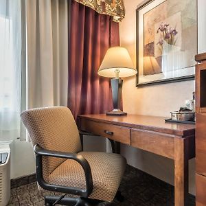 The Hamburg Hotel Room photo