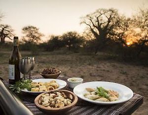 Hotel Return Africa Pafuri Camp Makuleke Exterior photo