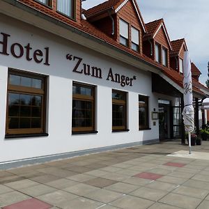 Hotel Zum Anger Neukirchen-Pleiße Exterior photo