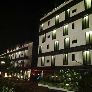 Executive Hotel Samba Luanda Exterior photo