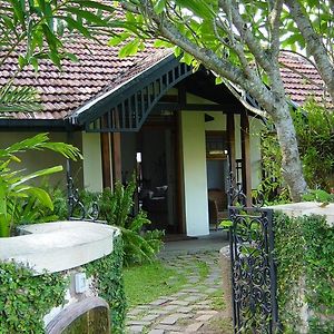 The Havelock Place Bungalow Colombo Exterior photo