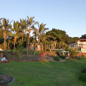 Banyan Tree Sanctuary Guest House Kalaoa Exterior photo