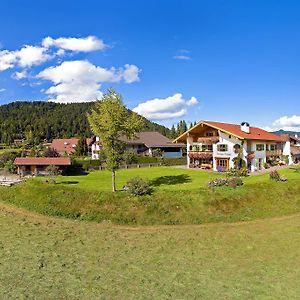 Apartamento Gaestehaus Oberland Wallgau Exterior photo