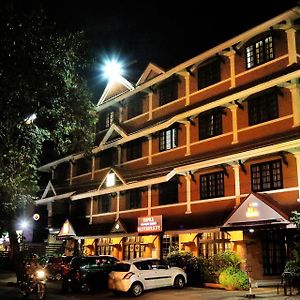 Hotel Kovilakam Residency Kozhikode Exterior photo