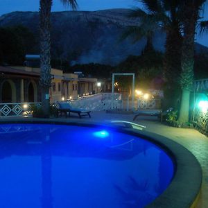 Hotel Al Togo Fitness & Relax Vulcano  Exterior photo