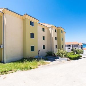 Two-Bedroom Apartment In Okrug Gornji IV Trogir Exterior photo