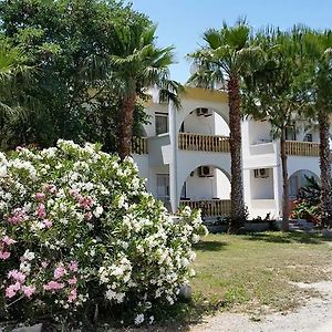 Paradise Bed and Breakfast Kyrenia  Exterior photo